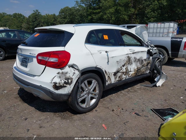 2019 MERCEDES-BENZ GLA 250 WDCTG4GB9KU007655 Photo 3