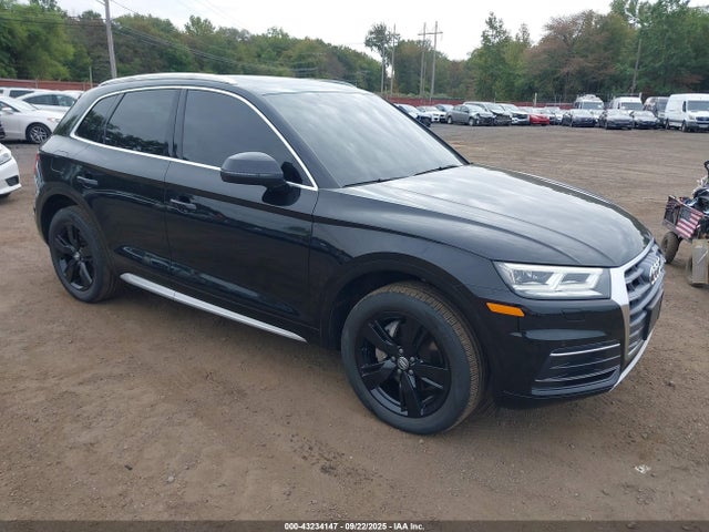 2018 AUDI Q5 WA1BNAFY0J2240825 Photo 0