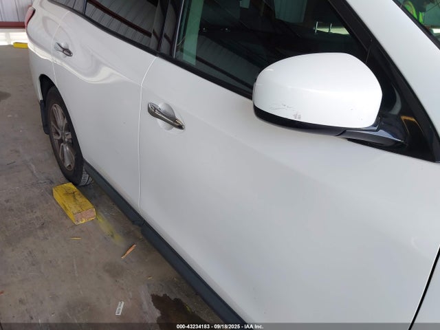 Nissan 2014 2014 5N1AR2MN8EC650000 Image 13