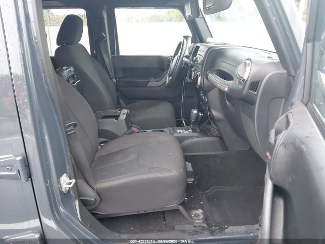 1C4BJWDG0HL562913 Jeep 2017