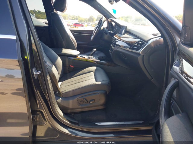 43234236 :رقم المزاد ، 5UXKR0C34H0V78620 vin ، 2017 Bmw X5 Xdrive35i مزاد بيع
