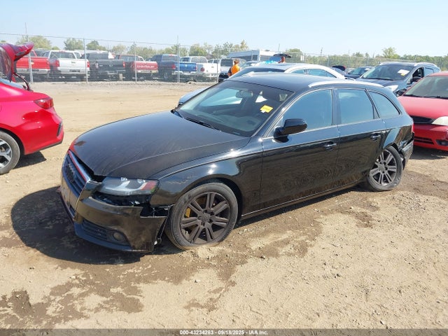 2011 AUDI A4 WAUSFAFL9BA077443 Photo 1