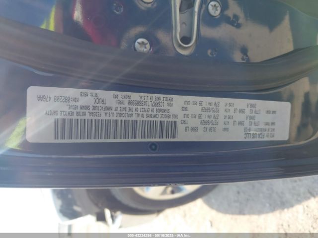 2019 RAM 1500 CLASSIC 1C6RR7LT1KS689900 Photo 8