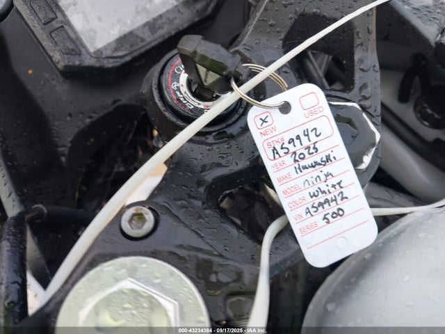 ML5EXGH14SDA59942 Kawasaki Ninja 500