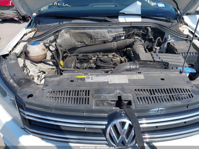 WVGAV3AX5EW560518 Volkswagen Tiguan