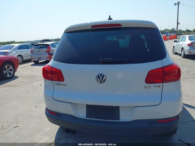 WVGAV3AX5EW560518 Volkswagen Tiguan
