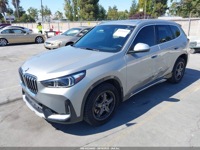WBX73EF05R5Y92873 BMW X1
