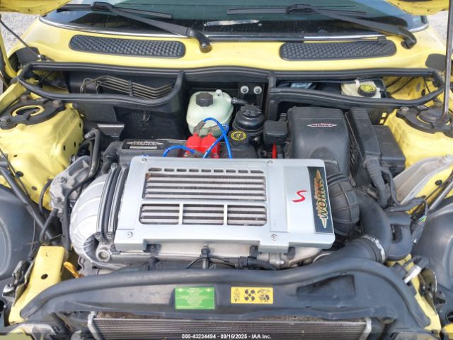 2005 MINI COOPER S WMWRH33595TF84302 Photo 9