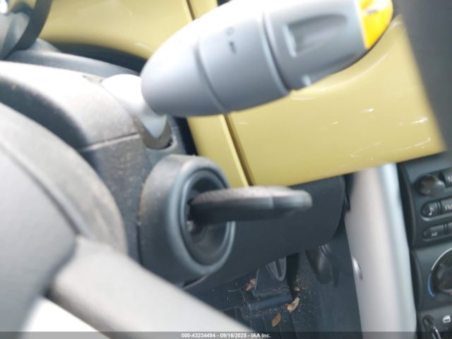 2005 MINI COOPER S WMWRH33595TF84302 Photo 10