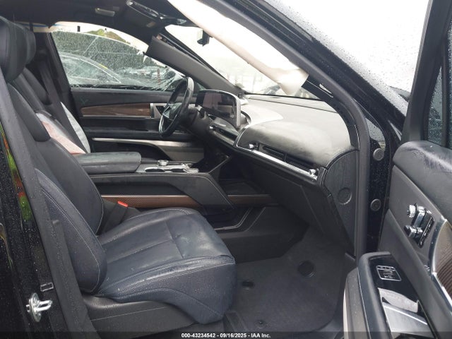 2026 CADILLAC VISTIQ 1GYC3NML6TZ701772 Photo 4