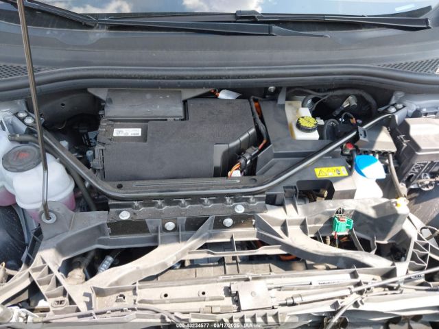 2024 AUDI Q4 E-TRON WA1KUBFZ7RP038208 Photo 9