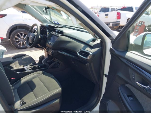 2023 CHEVROLET TRAILBLAZER KL79MPS25PB215260 Photo 4