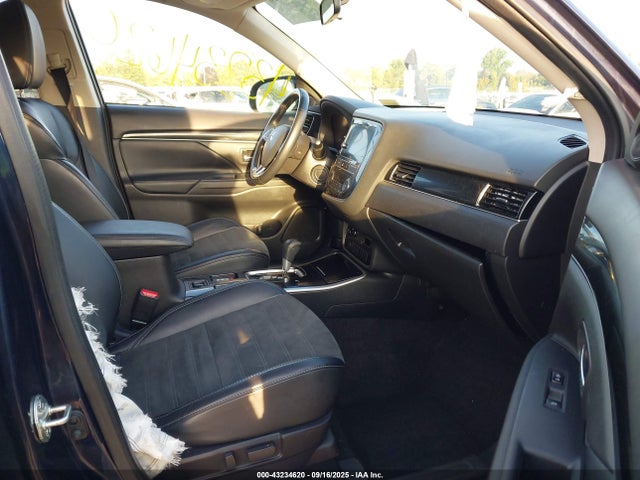 2019 MITSUBISHI OUTLANDER JA4AD3A33KZ050256 Photo 4