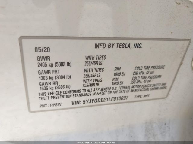 2020 TESLA MODEL Y 5YJYGDEE1LF010097 Photo 8