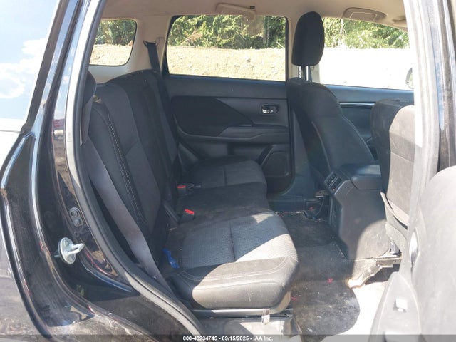 Продаж на аукціоні авто 2019 Mitsubishi Outlander Es, vin: JA4AZ3A33KZ017646, номер лоту: 43234745