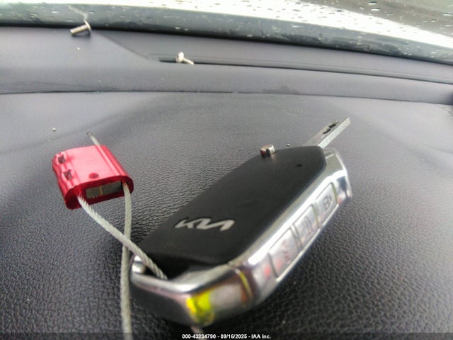 3KPF24AD5RE752861 KIA mpi nu