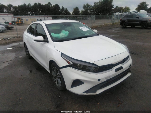 3KPF24AD5RE752861 KIA mpi nu