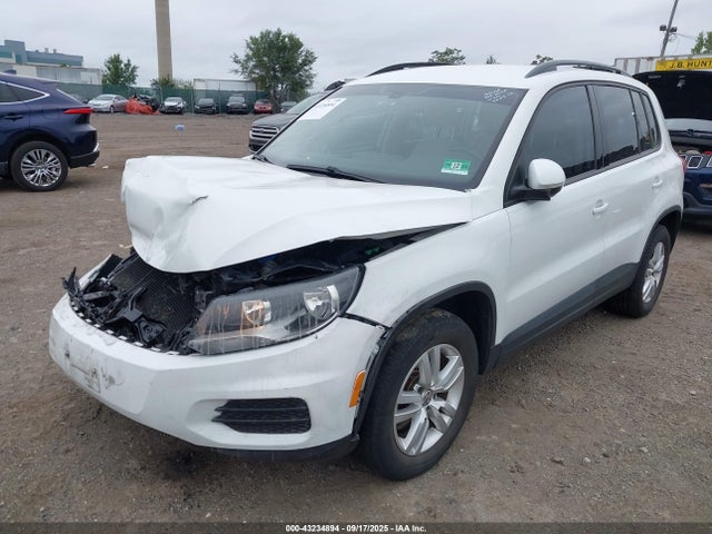 WVGBV7AX1GW583213 Volkswagen TIGUAN S