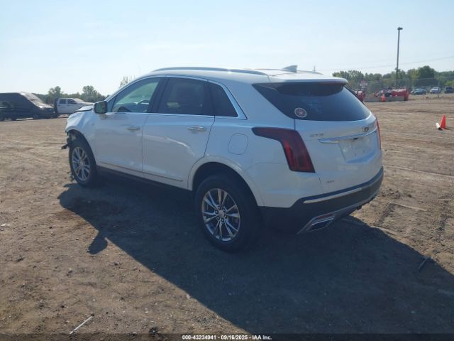 2022 CADILLAC XT5 1GYKNDR40NZ159816 Photo 2