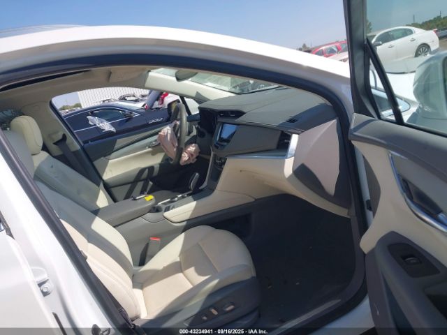 2022 CADILLAC XT5 1GYKNDR40NZ159816 Photo 4