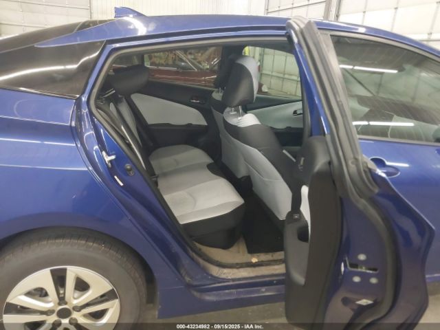 2017 TOYOTA PRIUS JTDKARFU5H3531287 Photo 7