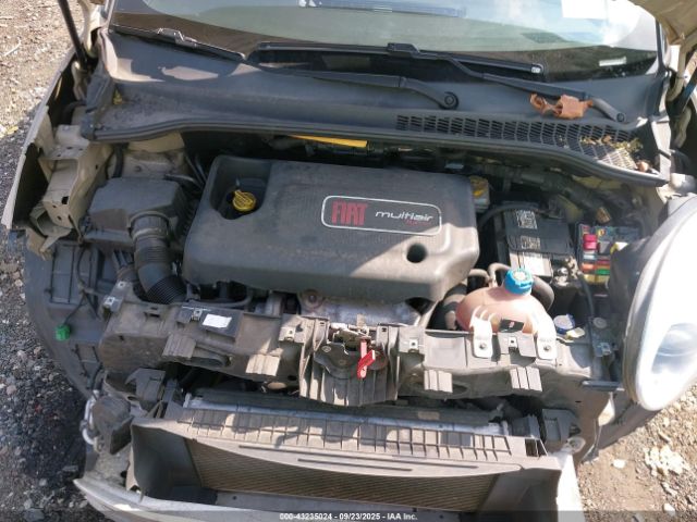 2015 FIAT 500L ZFBCFADH6FZ032573 Photo 9