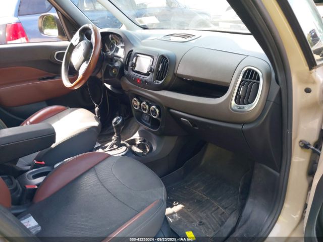 2015 FIAT 500L ZFBCFADH6FZ032573 Photo 4