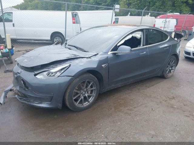 2018 TESLA MODEL 3 5YJ3E1EA4JF030501 Photo 1