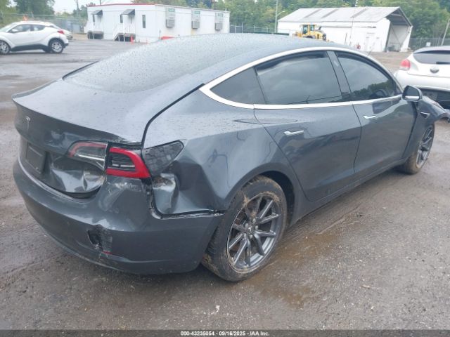 2018 TESLA MODEL 3 5YJ3E1EA4JF030501 Photo 3