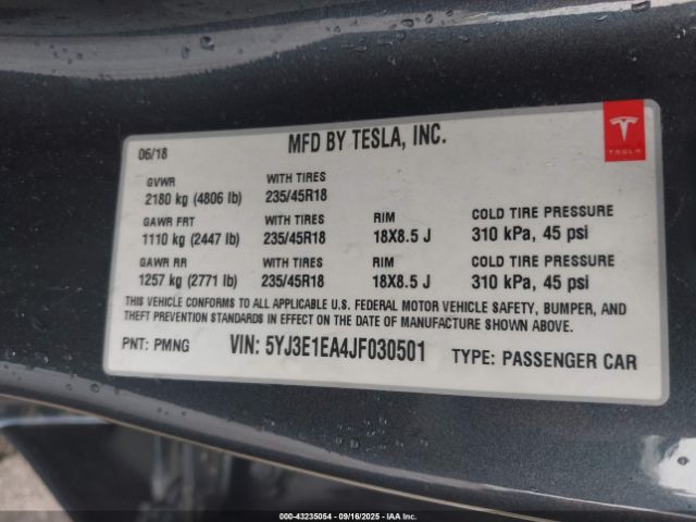 2018 TESLA MODEL 3 5YJ3E1EA4JF030501 Photo 8