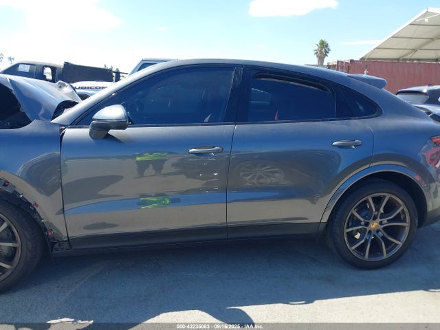 Porsche Cayenne Coupe S 2021 WP1BB2AY5MDA46018 Image 30
