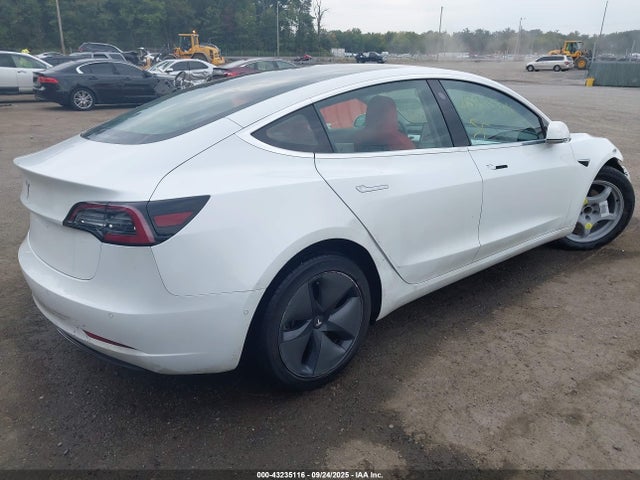 2019 TESLA MODEL 3 5YJ3E1EA1KF318011 Photo 3