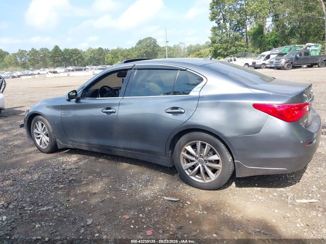 Продажа на аукционе авто 2015 Infiniti Q50 Premium, vin: JN1BV7ARXFM390920, номер лота: 43235125