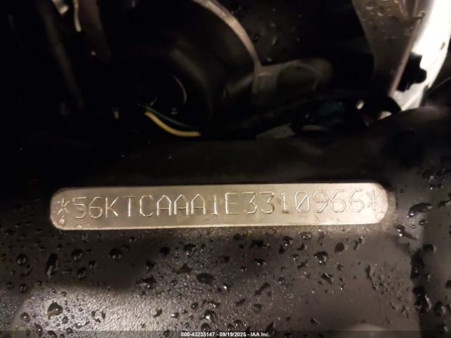 2014 INDIAN MOTORCYCLE CO. CHIEFTAIN 56KTCAAA1E3310966 Photo 9