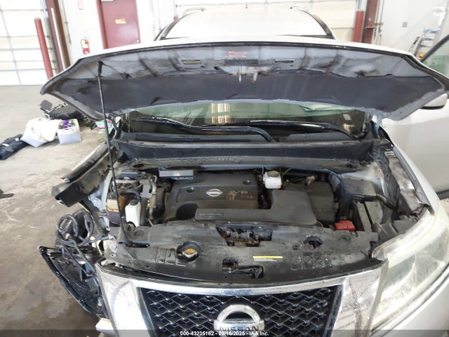 Nissan 2015 2015 5N1AR2MN8FC722394 Image 10