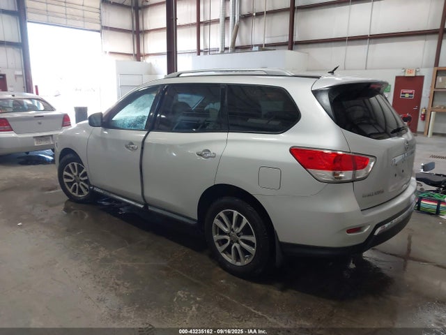 Nissan 2015 2015 5N1AR2MN8FC722394 Image 3