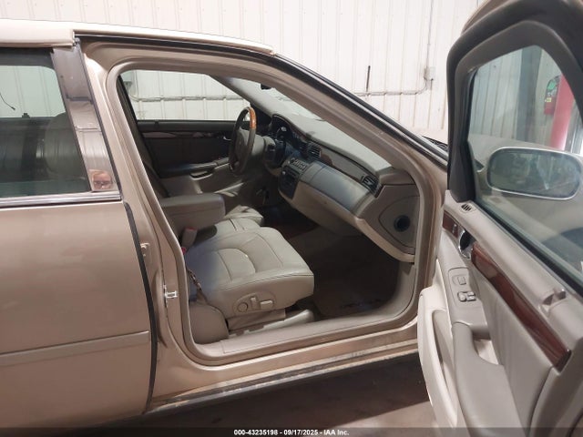 2005 CADILLAC DEVILLE 1G6KE54Y75U122400 Photo 4