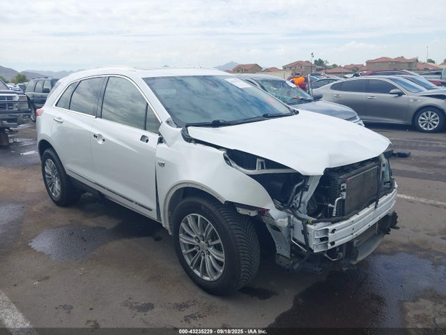 2018 CADILLAC XT5 1GYKNCRS9JZ195121 Photo 0