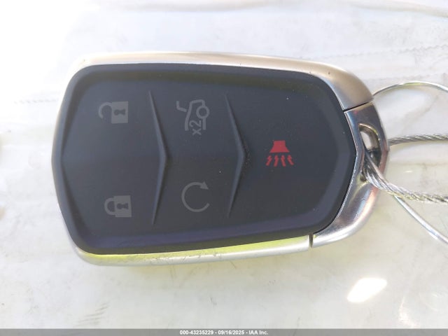 2018 CADILLAC XT5 1GYKNCRS9JZ195121 Photo 10