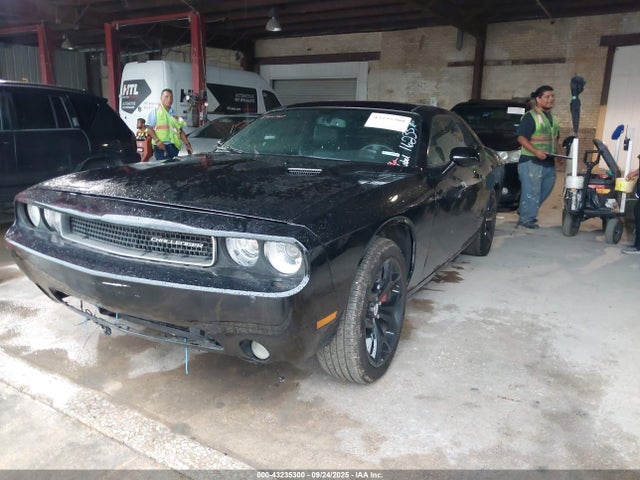Dodge Challenger 2014 2C3CDYCJ6EH162338 Image 2