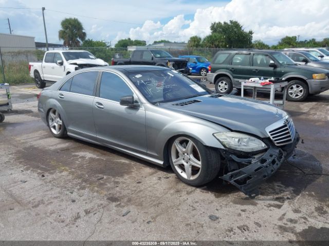 2011 MERCEDES-BENZ S 550 WDDNG7BB1BA374189