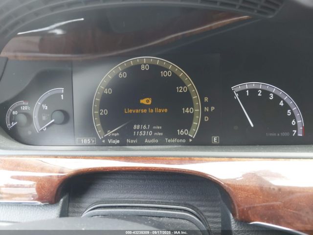 2011 MERCEDES-BENZ S 550 WDDNG7BB1BA374189 Photo 6