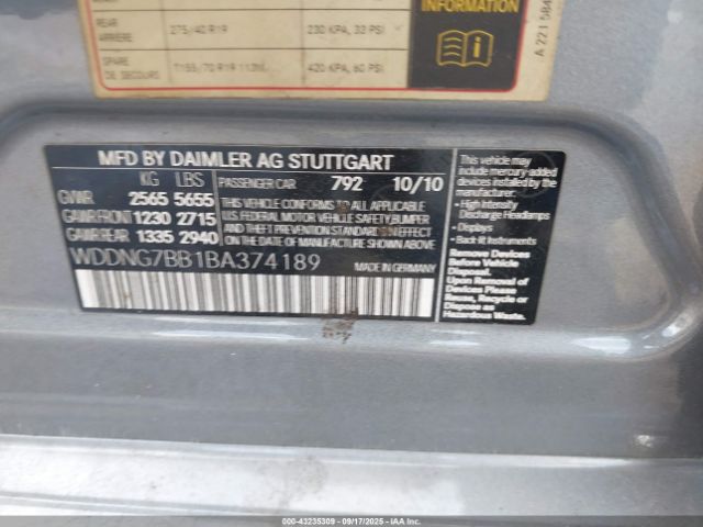 2011 MERCEDES-BENZ S 550 WDDNG7BB1BA374189 Photo 8
