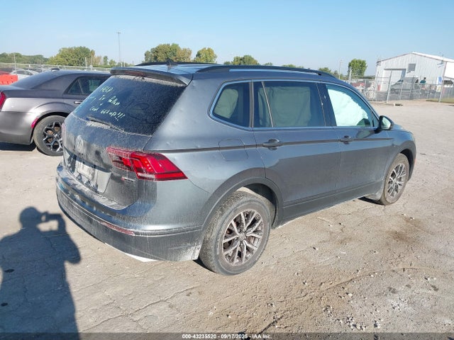2019 VOLKSWAGEN TIGUAN 3VV2B7AX0KM067044 Photo 3