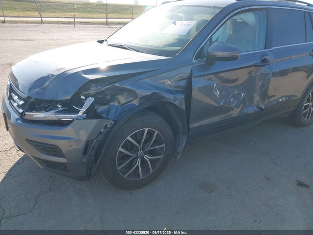 2019 VOLKSWAGEN TIGUAN 3VV2B7AX0KM067044 Photo 5