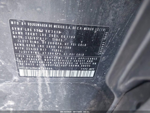 2019 VOLKSWAGEN TIGUAN 3VV2B7AX0KM067044 Photo 8