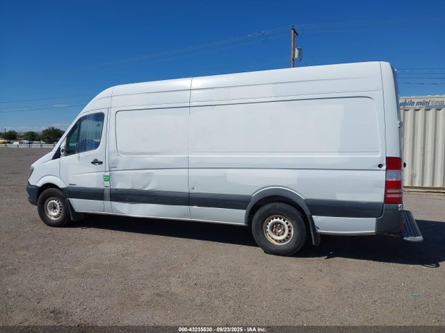 Mercedes-Benz 2016 2016 WD3PE8DD8GP246169 Image 14