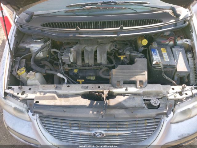 1999 CHRYSLER TOWN & COUNTRY 1C4GP54G1XB884625 Photo 9