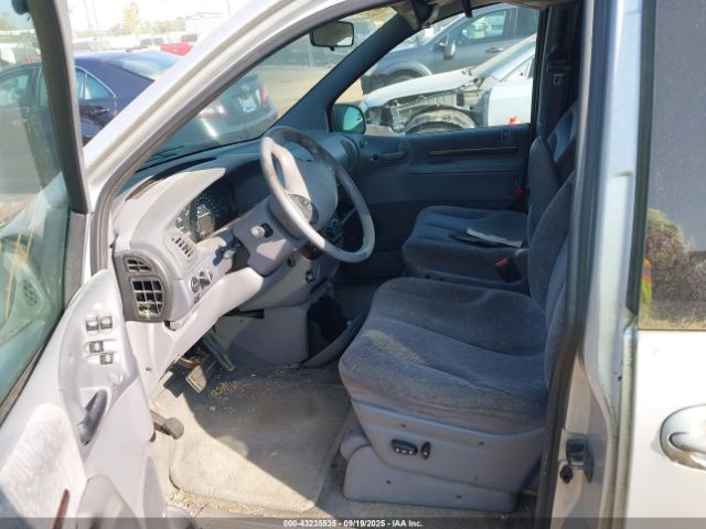 1999 CHRYSLER TOWN & COUNTRY 1C4GP54G1XB884625 Photo 4