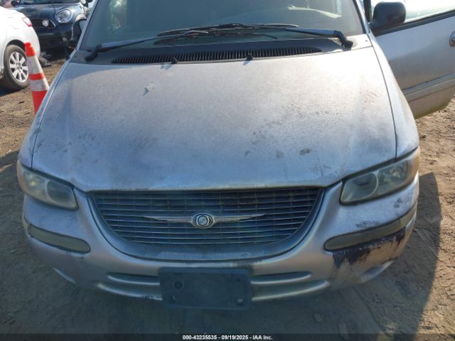 1999 CHRYSLER TOWN & COUNTRY 1C4GP54G1XB884625 Photo 5